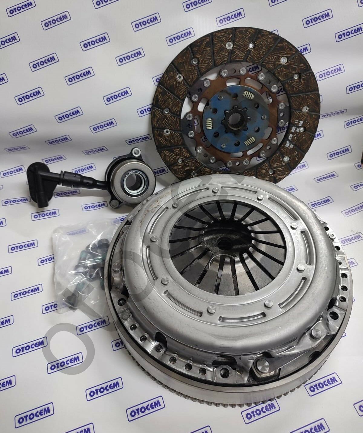 FORD FOCUS VOLANTLI DEBRİYAJ SETİ BİLYALI 6 İLERİ 1.6 DİZEL