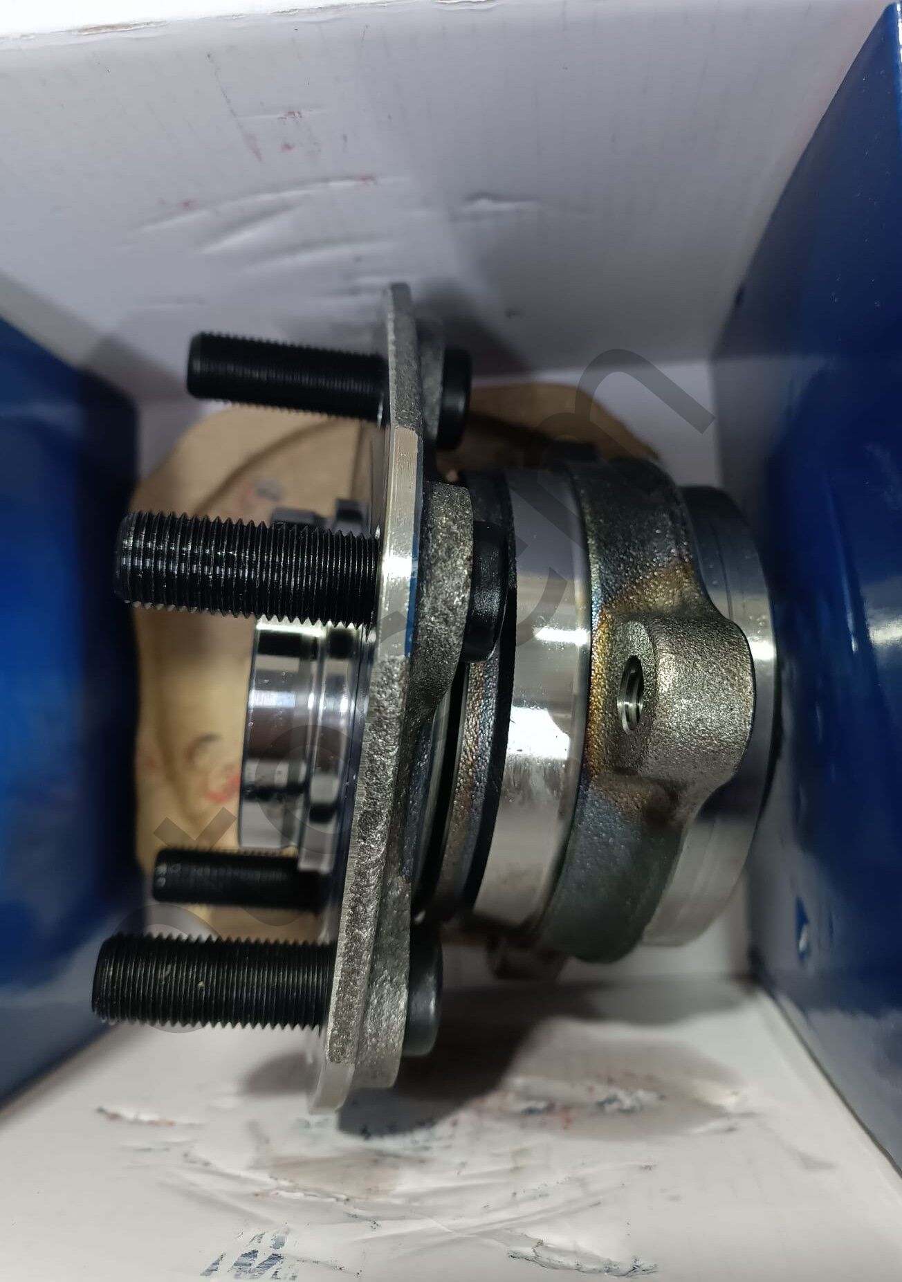 TESLA MODEL Y 2020 - 4X2 ÖN SAĞ-SOL PORYA RULMANLI